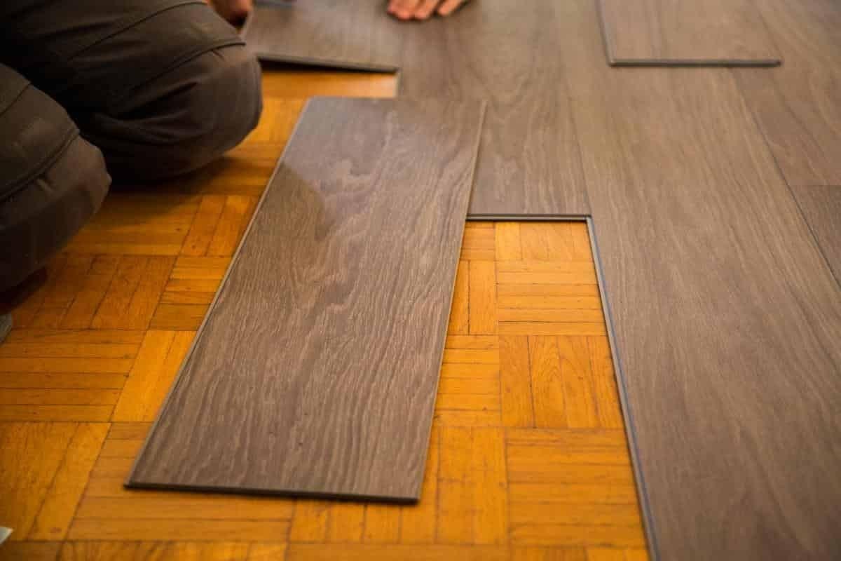 vinyl flooring Dubai